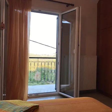 Schönes Familienappartement In Pelekas, Corfu Mit Meerblick