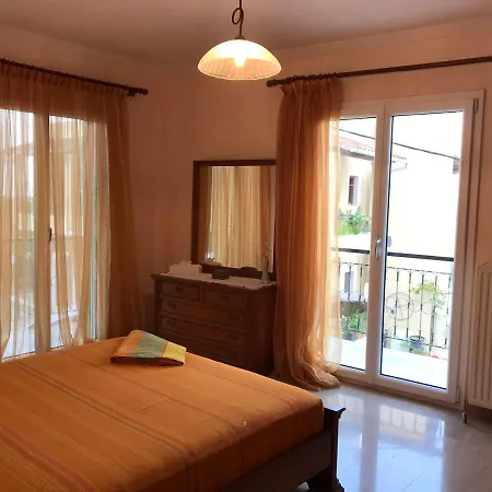 Schoenes Familienappartement In Pelekas, Corfu Mit Meerblick Apartment Pelekas