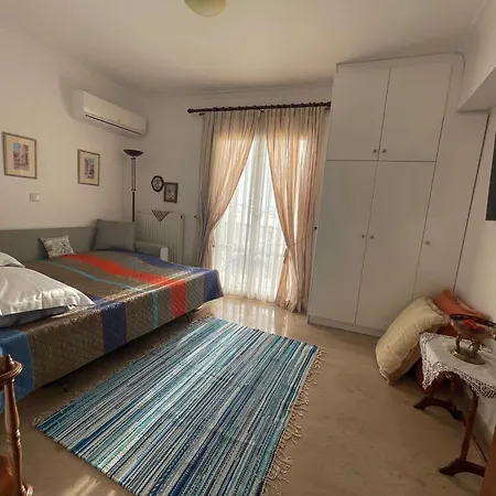Schoenes Familienappartement In Pelekas, Corfu Mit Meerblick Appartement Pelekas