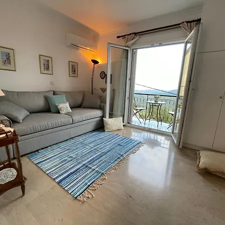 Schoenes Familienappartement In Pelekas, Corfu Mit Meerblick Appartement Pelekas