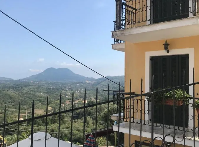 Schoenes Familienappartement In Pelekas, Corfu Mit Meerblick 佩雷卡斯
